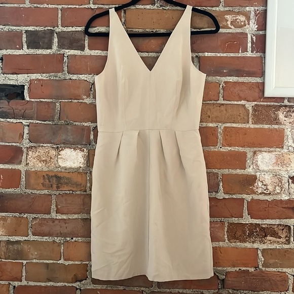 NWT Amanda Uprichard 100% Silk Pyramid Dress in Bone, size S - Picture 2 of 5